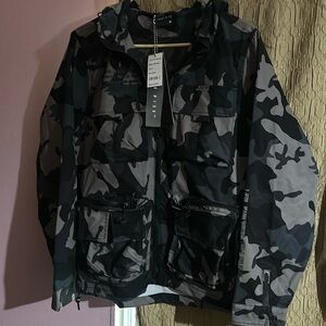 Cameo Windbreaker